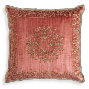 Felicia cushion