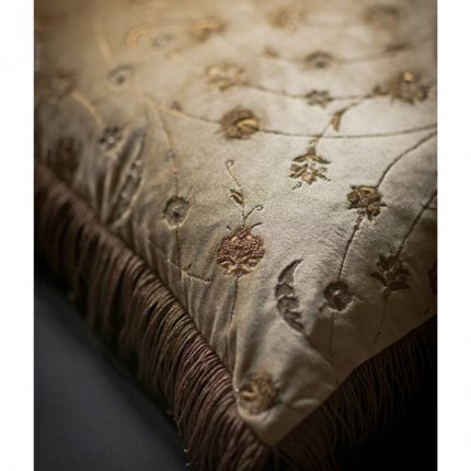 Boccaccio cushion (2)
