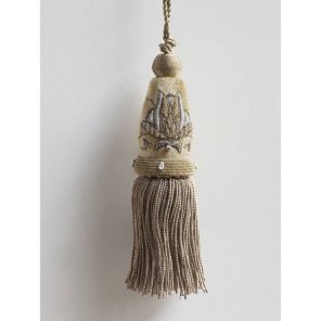 Chiara key tassel