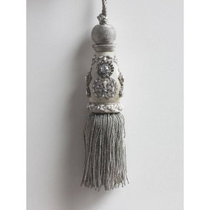 Jessica key tassel