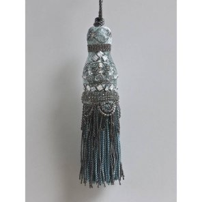 Bianca key tassel