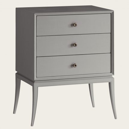 MID0044 - SMALL CHEST WITH THREE DRAWERS & BRASS PULLS (1)