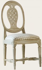 GUS009 - CHAIR WITH TRELLIS BACK