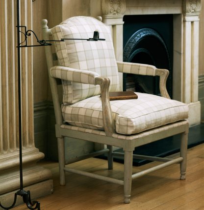 GUS022 - GRIPSHOLM CHAIR UPHOLSTERED (5)