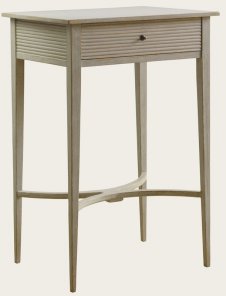 GUS089 - SIDE TABLE WITH RIBBED CARVING