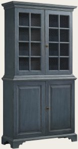 GUS145 - CUPBOARD WITH CHICKEN WIRE DOORS