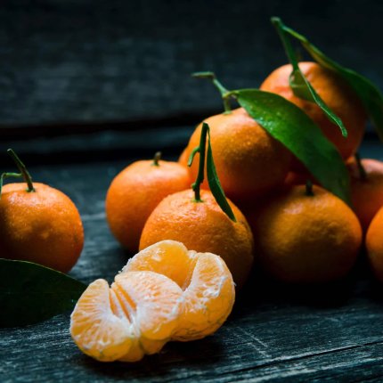 A Bowl of Mandarines (3)